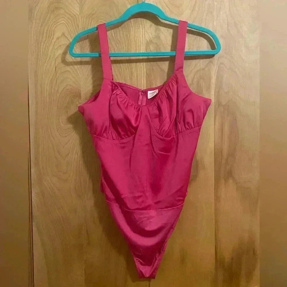 Intempo Bodysuit Magenta Size 14 Nwt